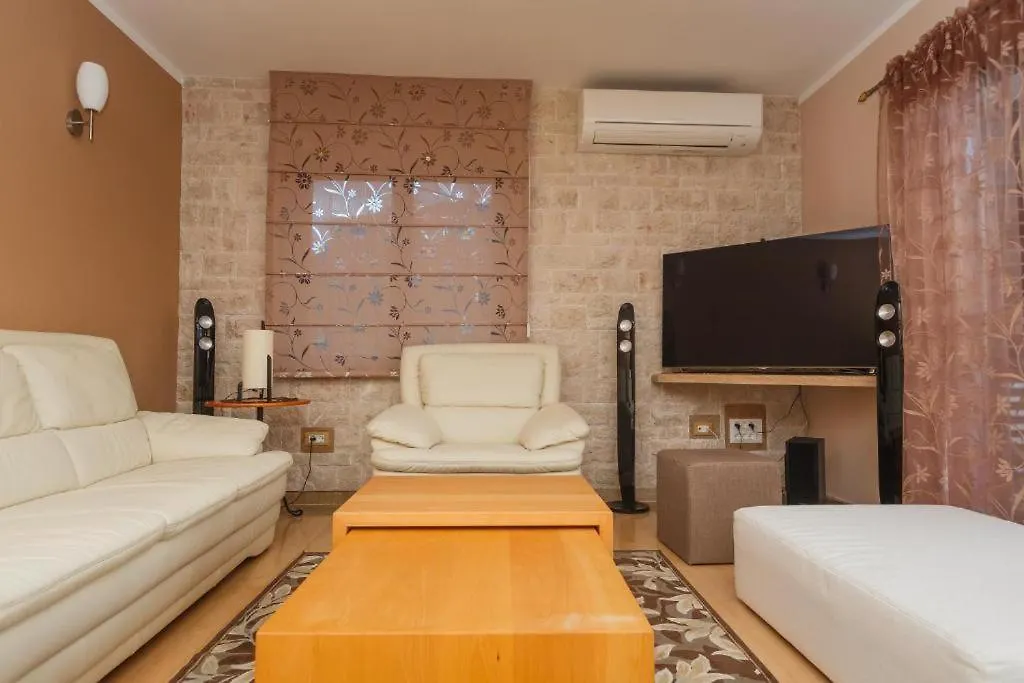 Luxury Apartments near Bačvice beach Split